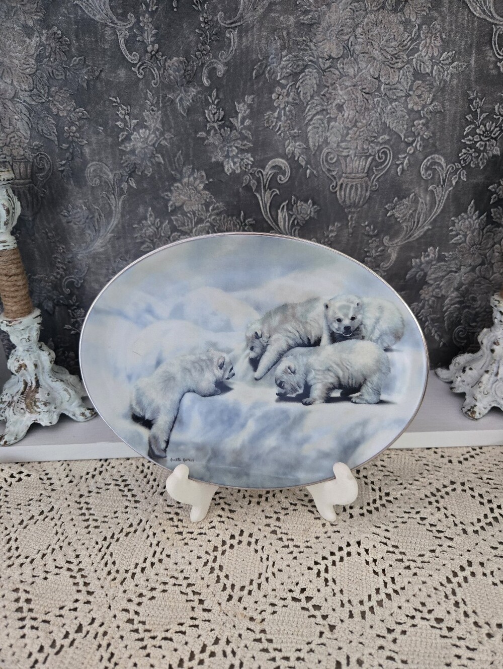 Vintage 1997 Bradford Exchange "Movin Up" Polar Pals Plate